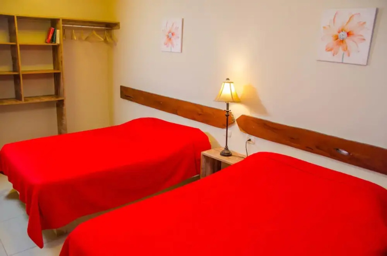 Carola Lodge