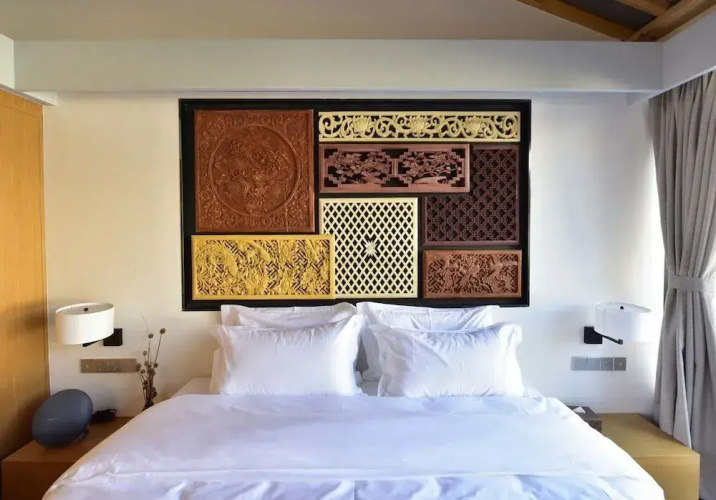 The Rock Hotel