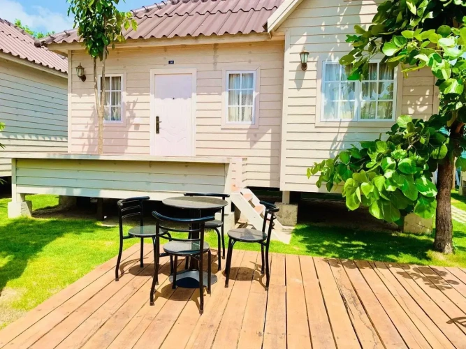 Double Bungalow