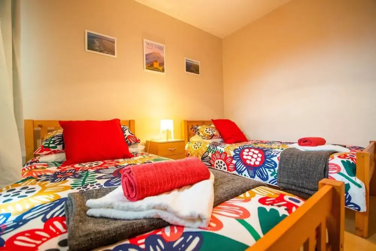 Modern Central Three Bedroom House