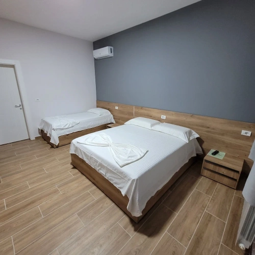 Standard Triple Family room