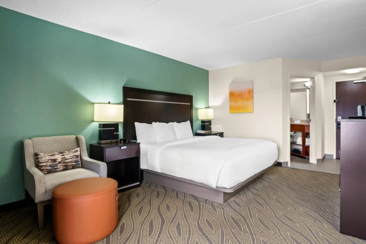 Comfort Inn Cadillac