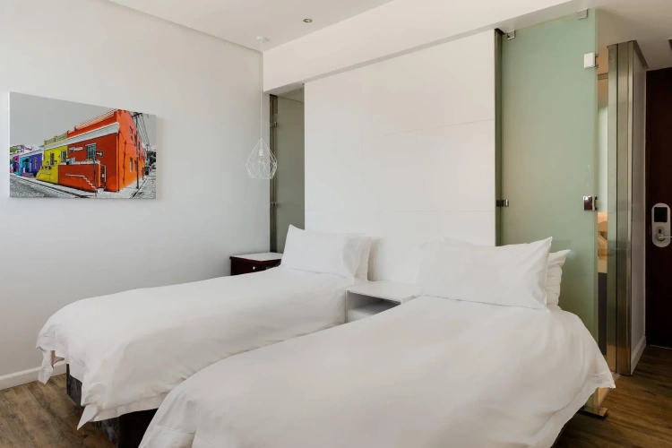 Standard Twin room with mountain view