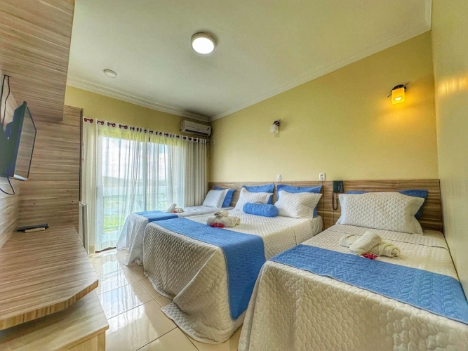 Standard Triple room
