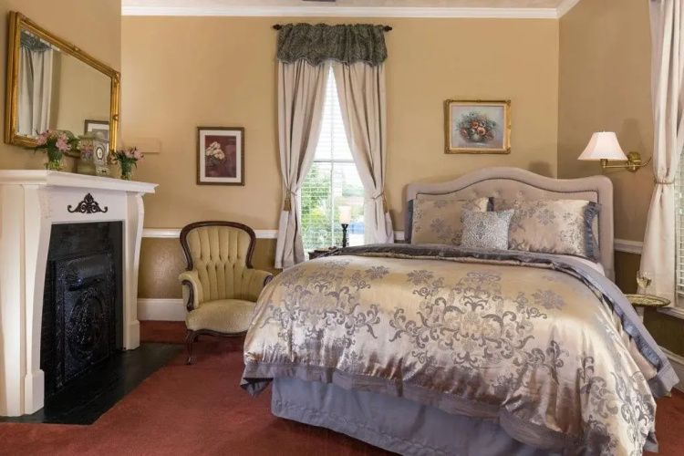 The Aerie Bed and Breakfast
