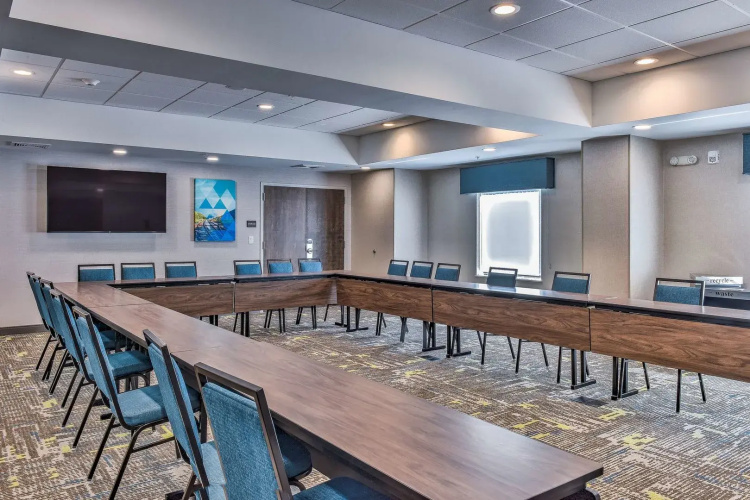 Hampton Inn & Suites Keene