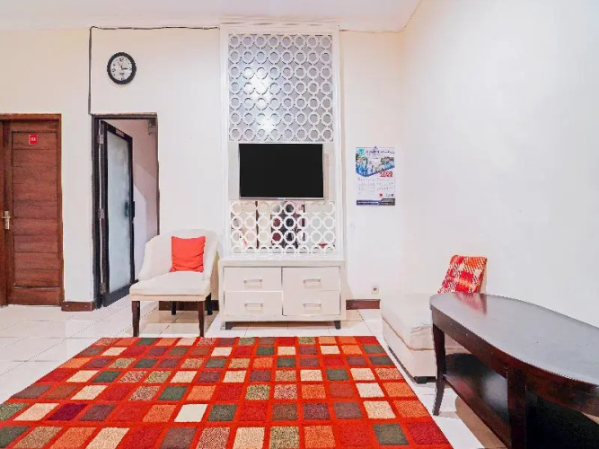 91342 Tatti Inn