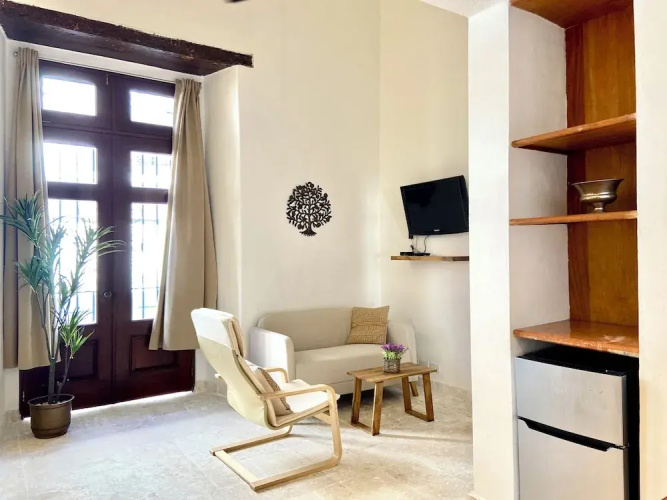 Paseo Colonial - Sanctuary 2