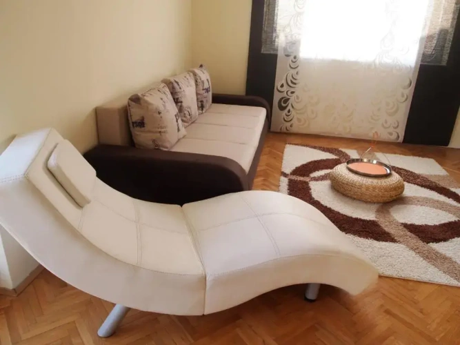 2 Bedrooms Apartment with balcony