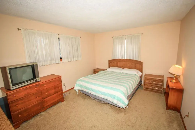 Somen - 3 Br home by RedAwning