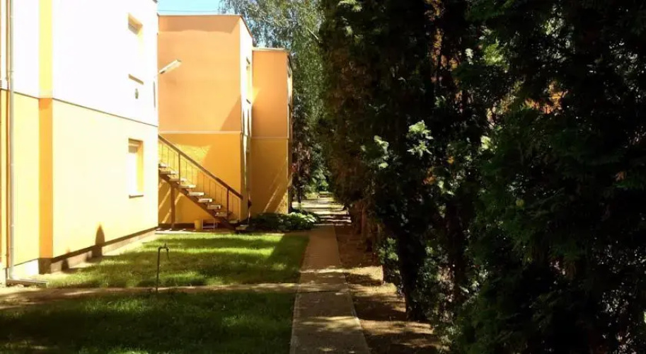 neGGa Retro Apartments