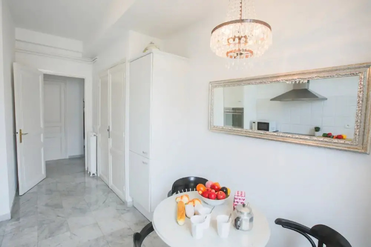 Ambassador Palace AP2095 by Riviera Holiday Homes