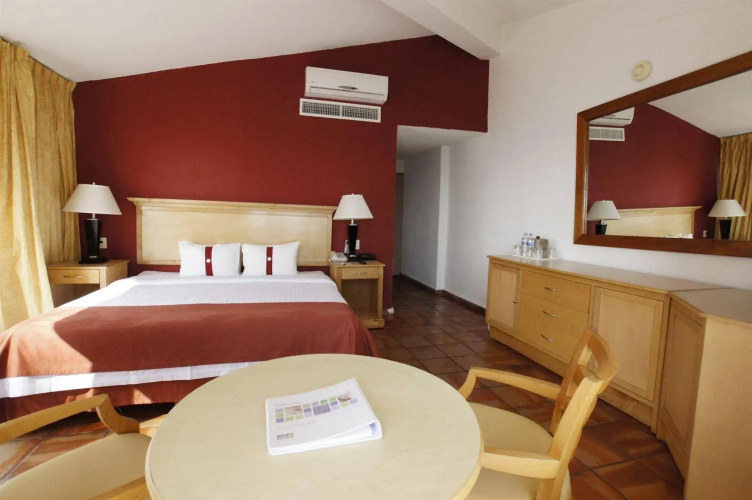 Bellamar Ocean Front Suites