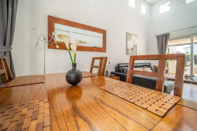 Villa with Private Pool - LO4LT