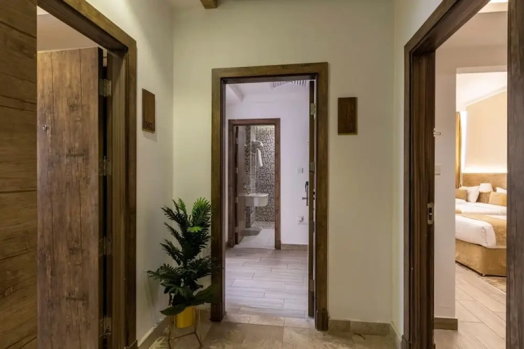 2 Bedrooms Suite