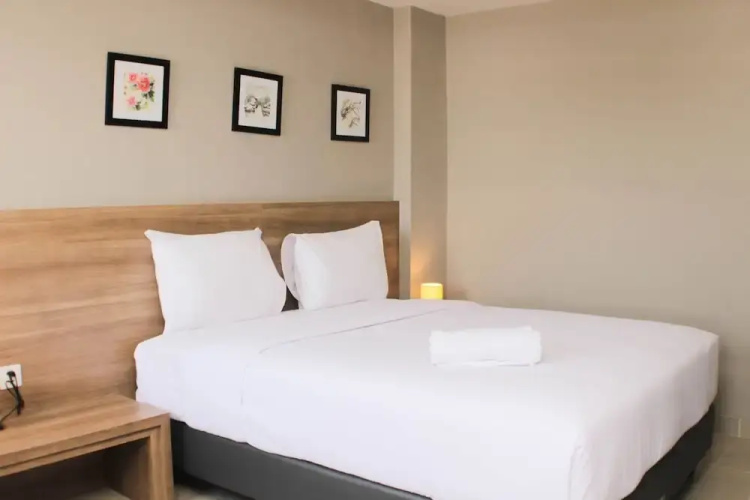 Comfortable And Minimalist 1Br At Mustika Golf Apartment