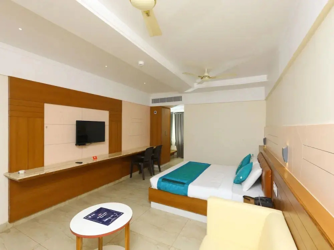 Padmavathi By OYO Rooms
