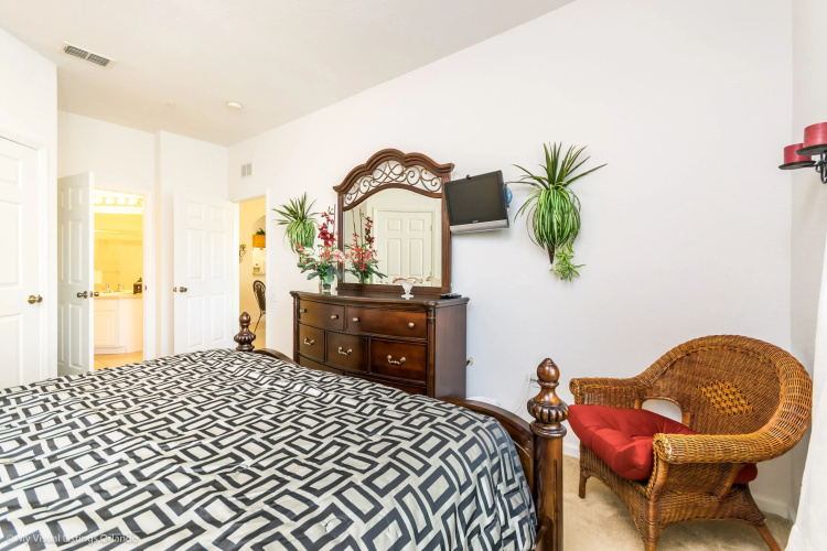 7660CSunit404, Kissimmee, US
