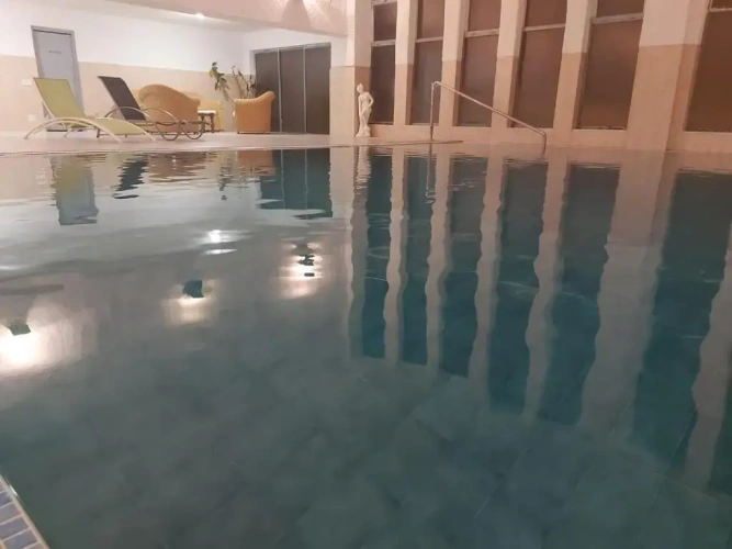 3 Bedrooms Apartment