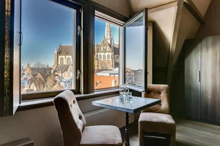 Brasss Hotel SuitesOver view