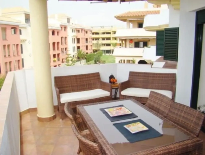 2 Bedrooms Family Apartment with river view