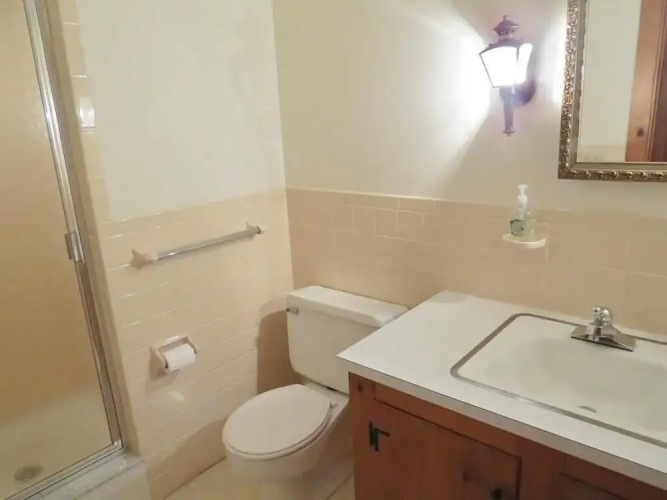 28 Capri Lane - Two Bedroom House