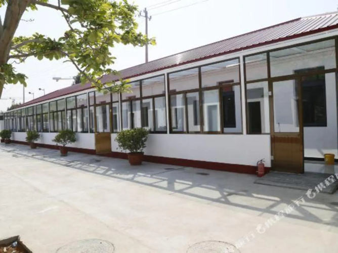 Yuxinyuan Hotel