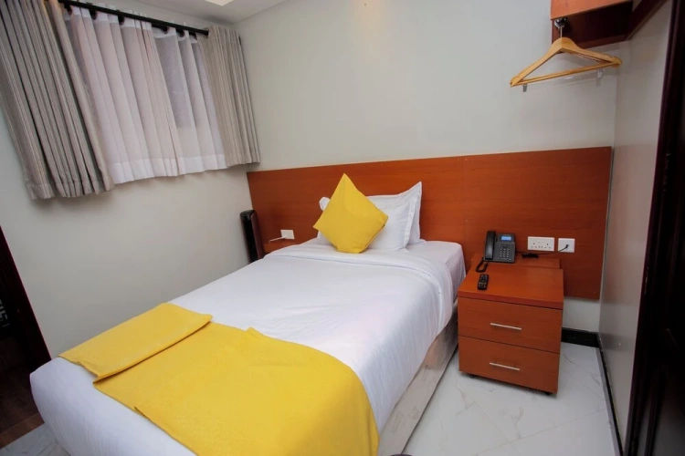 Deluxe Single room