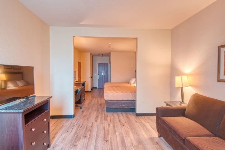 Quadruple Suite