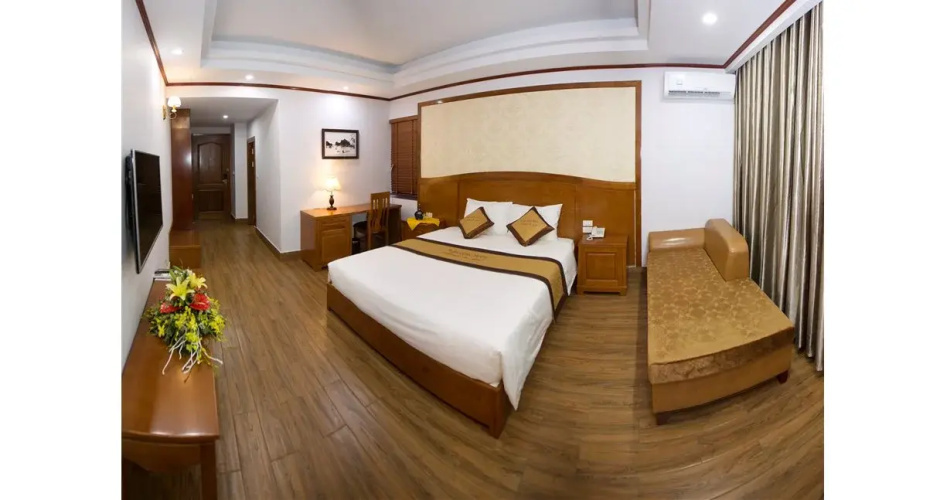 79 Luxury Halong