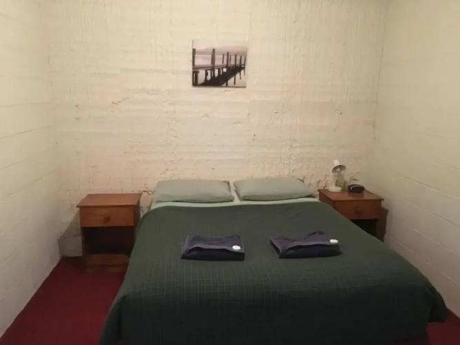3 Bedrooms Apartment