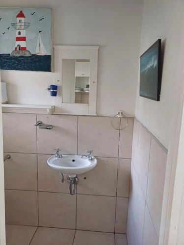 Santini Lace Self Catering Unit