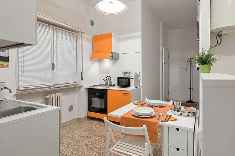 Flats4Rent Maximiliano