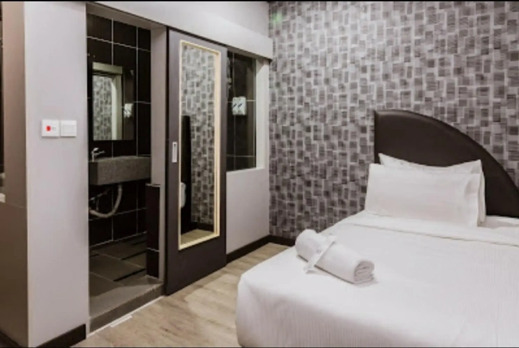 Standard Twin room