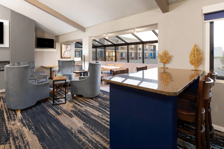 AmericInn by Wyndham Chippewa Falls