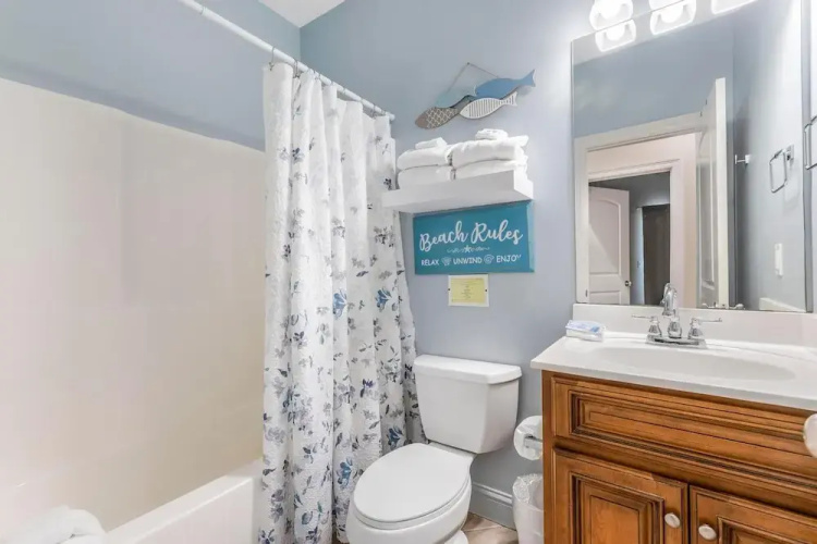 Laguna Breeze C