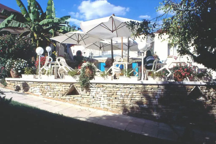 Lud Hotel