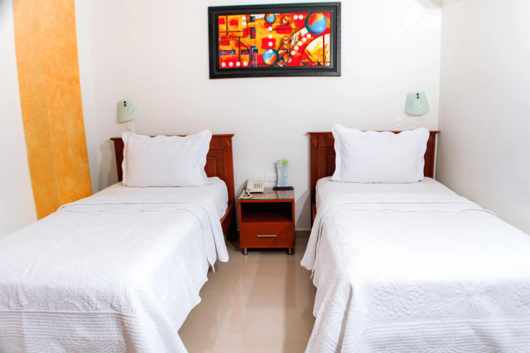 Hotel BQuin Plaza