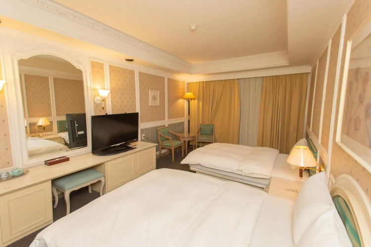Ardi Hotel