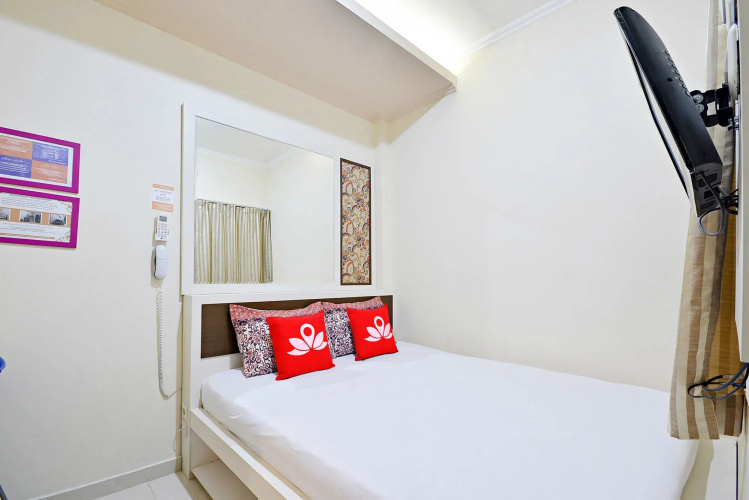 ZEN Rooms Cideng Barat