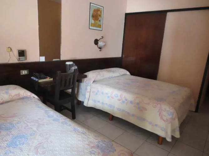 Hotel Piña