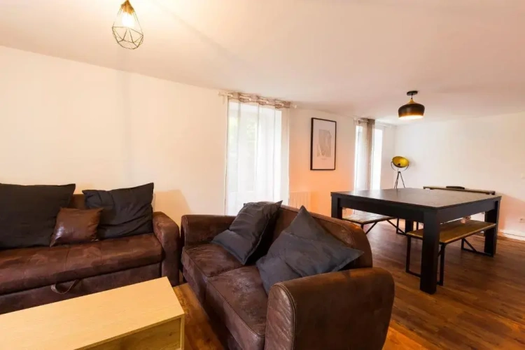 2 Bedrooms Double Apartment