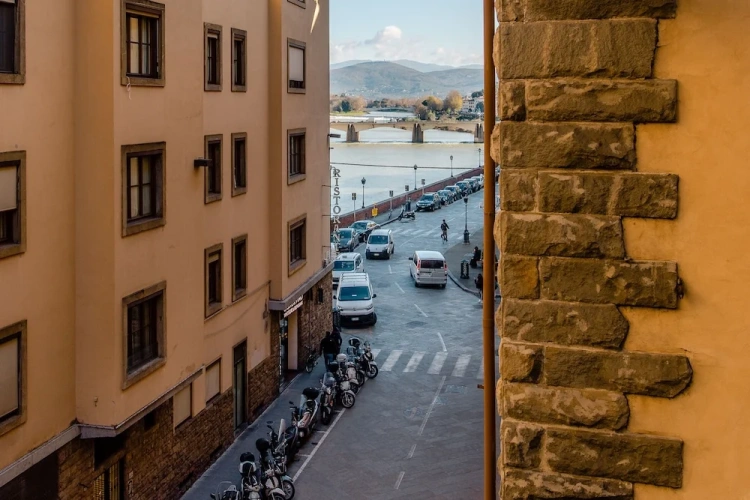 1 Bedroom Apartment with balcony