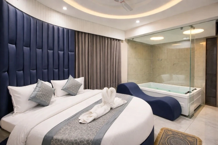 Royal room