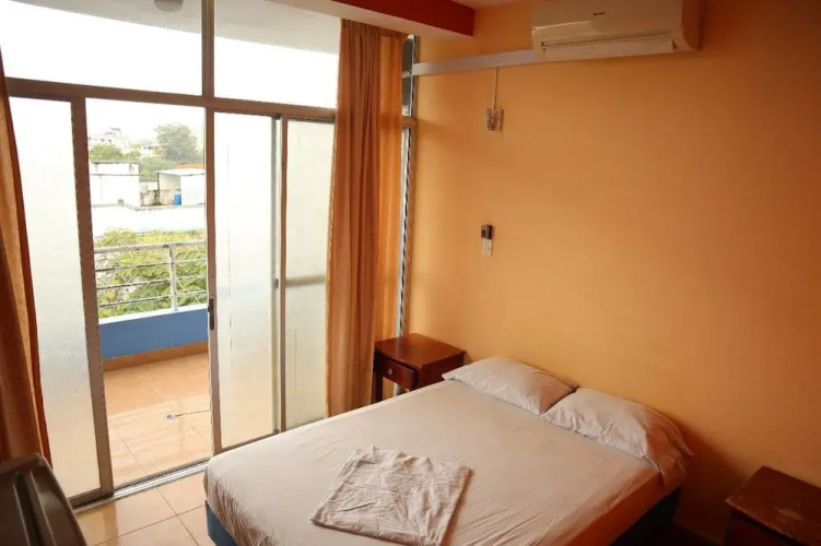 Hotel Atacames Inn