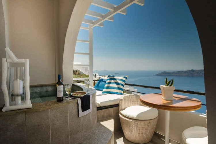 Galaxy Suites & Villas