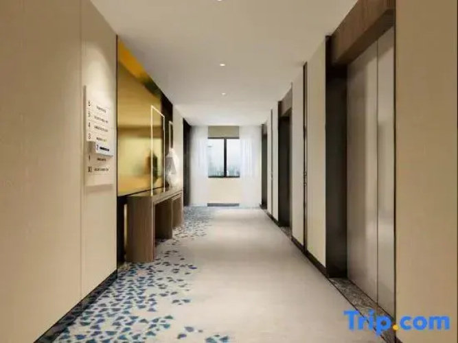Pinyi Hotel