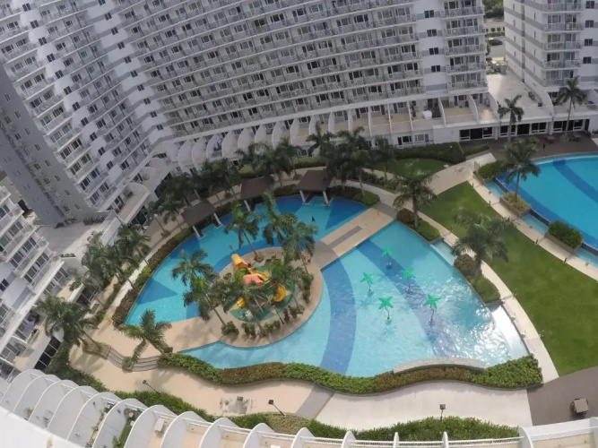 RLR Condo at Shell Residences