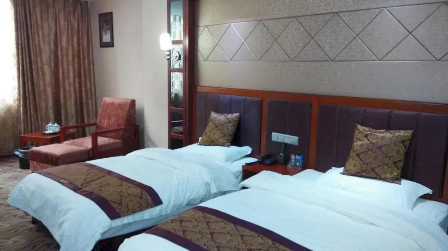 Tengyi Hotel(昆明腾翼大酒店(省肿瘤医院梁家河地铁站店))