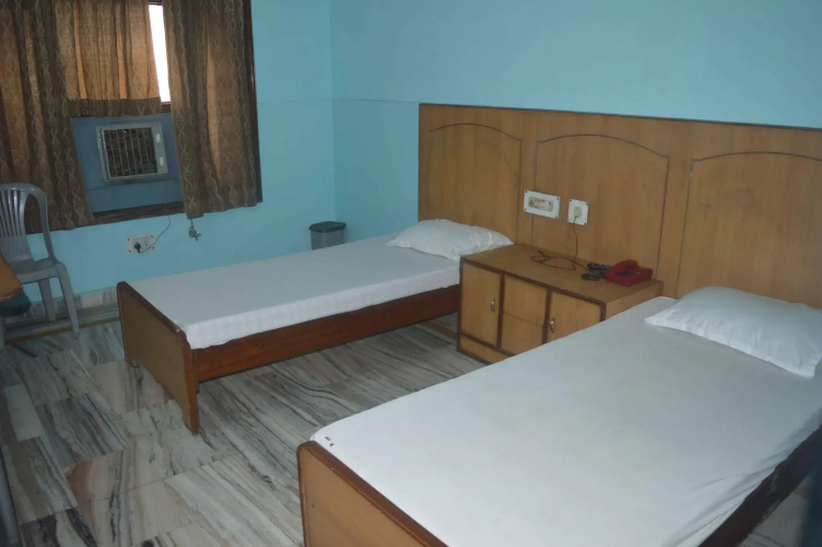 Hotel Jannat
